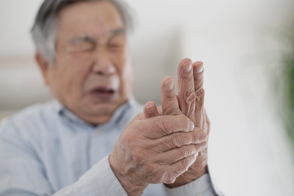 指の関節痛（指が曲がらない、指が伸びない、朝の手のこわばり